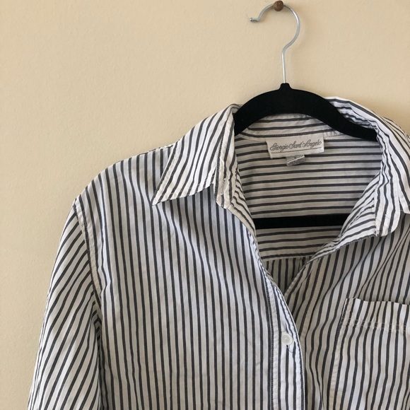 The dream button down - Picture 4 of 4